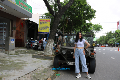 Thuê xe Jeep chạy roadshow, quảng cáo tại Đà Nẵng
