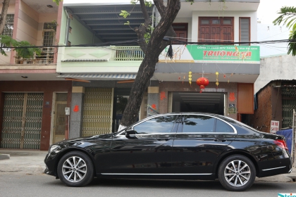 Thuê xe Mercedes E200 cao cấp, uy tín tại Đà Nẵng