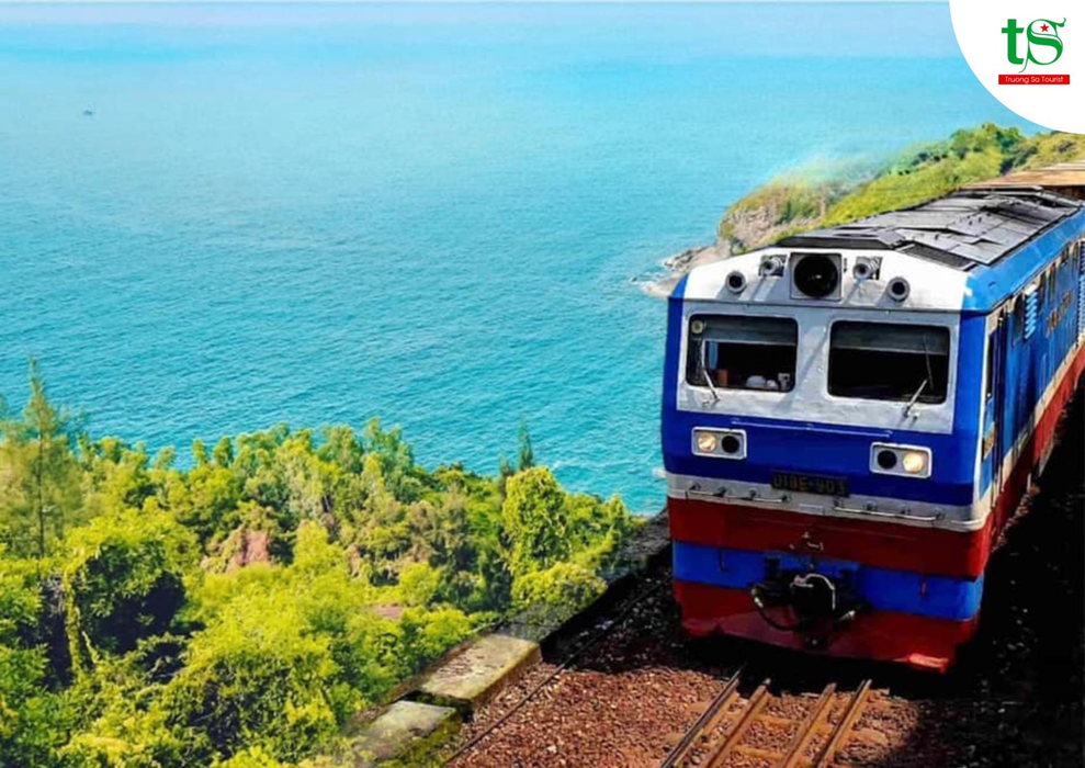 Tour-tau-hoa-du-lich-1-ngay-Da-Nang-Hue(2)
