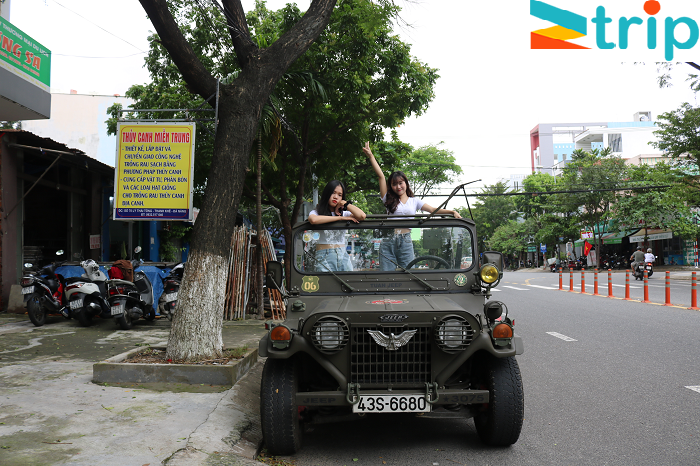 thue-xe-jeep-chay-roadshow-da-nang%20(4)